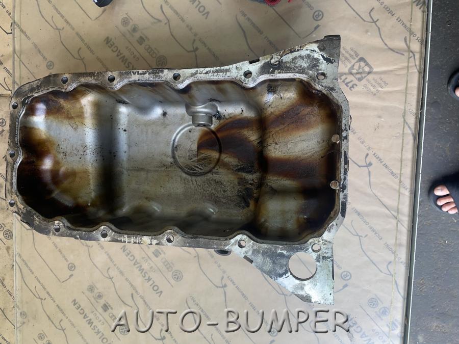 Ford 1.6L Поддон масляный двигателя 98MM6675CB 1121127 2532471 1072053 30711620
